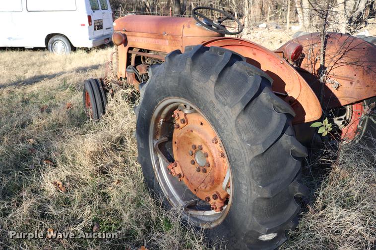 image for item EC9306 Massey-Ferguson SMG50 tractor