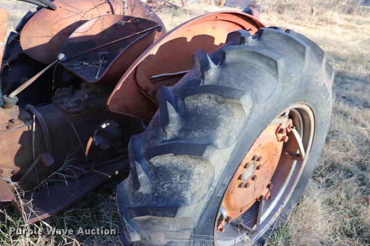 image for item EC9306 Massey-Ferguson SMG50 tractor