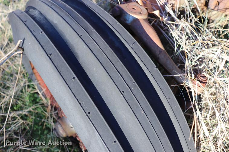 image for item EC9306 Massey-Ferguson SMG50 tractor