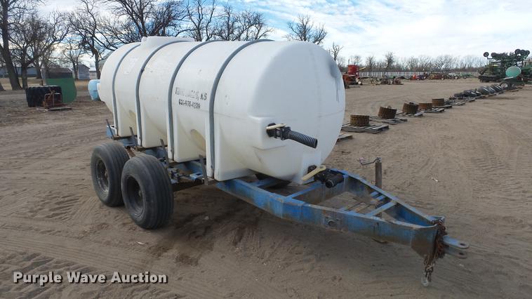 image for item EC9534 Fertilizer trailer