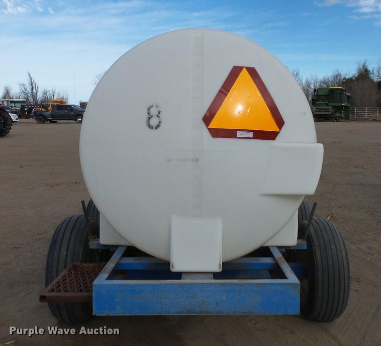 image for item EC9534 Fertilizer trailer