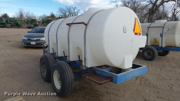 image for item EC9534 Fertilizer trailer