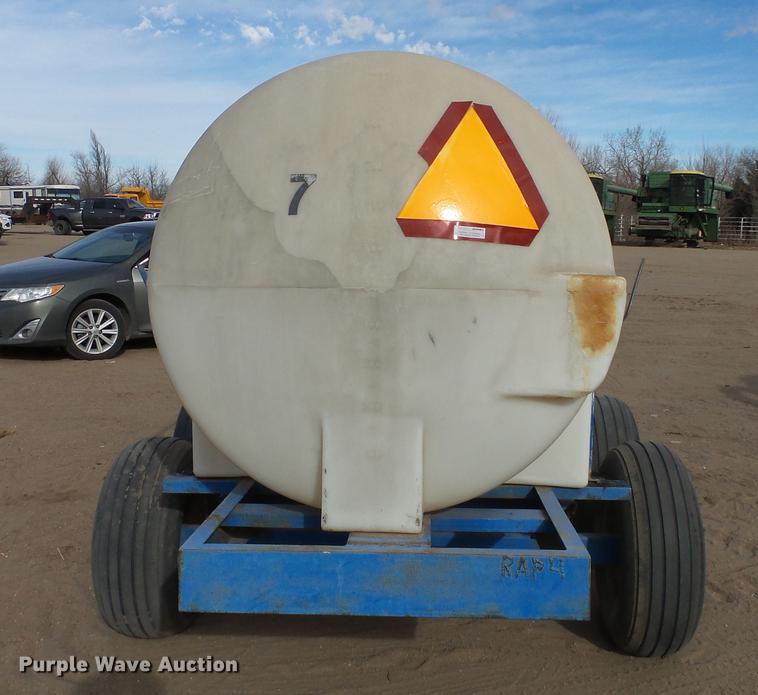 image for item EC9535 Fertilizer trailer