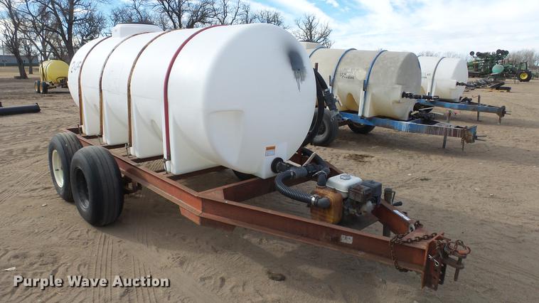 image for item EC9536 Fertilizer trailer