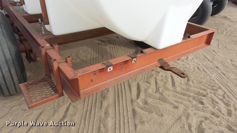 image for item EC9536 Fertilizer trailer