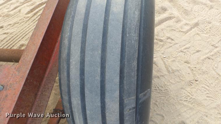 image for item EC9536 Fertilizer trailer