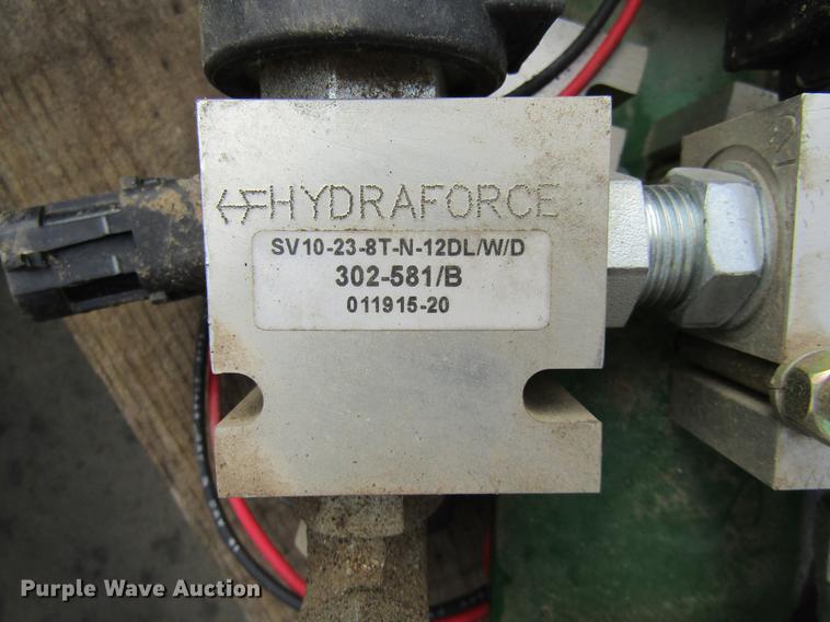 image for item EH9525 Flow control valve and fittings