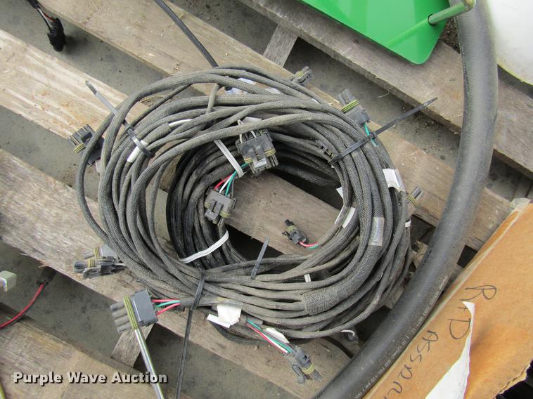 image for item EH9525 Flow control valve and fittings