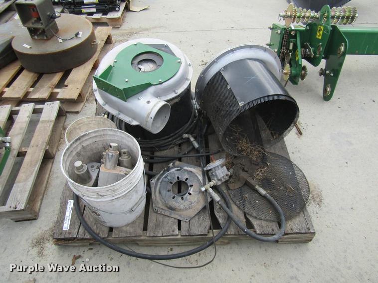 image for item EH9530 (2) fan assemblies