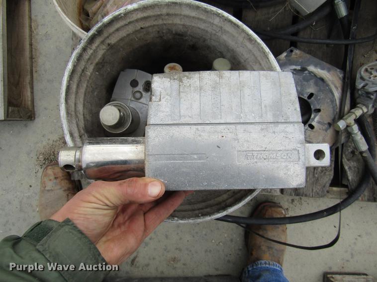 image for item EH9530 (2) fan assemblies