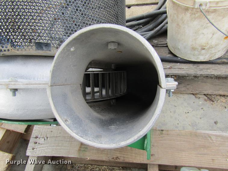 image for item EH9530 (2) fan assemblies