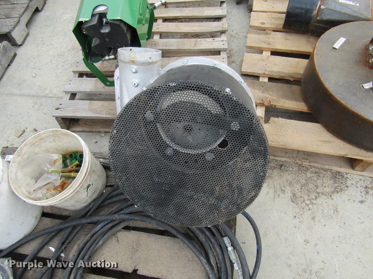 image for item EH9530 (2) fan assemblies