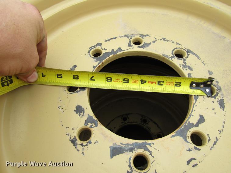 image for item EH9535 (4) Titan 15-19.5 tires