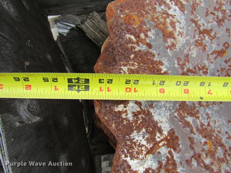 image for item EH9549 Approx 60 discs