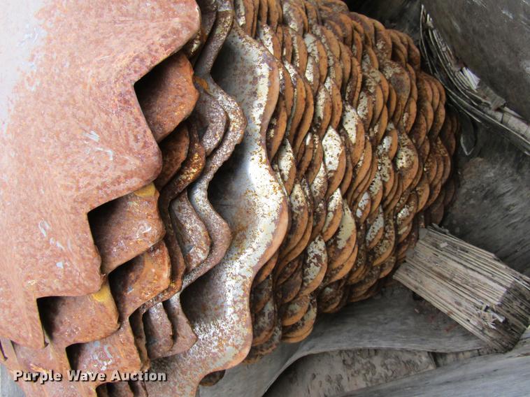 image for item EH9549 Approx 60 discs