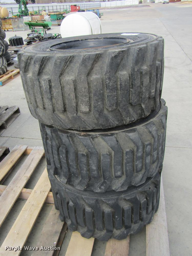 image for item EH9565 (3) Titan 33x15.50-16.5 tires