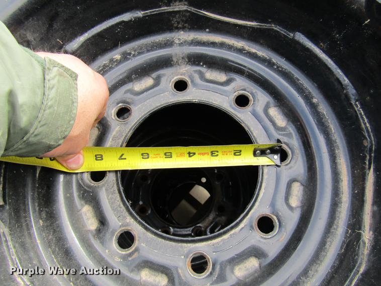 image for item EH9565 (3) Titan 33x15.50-16.5 tires