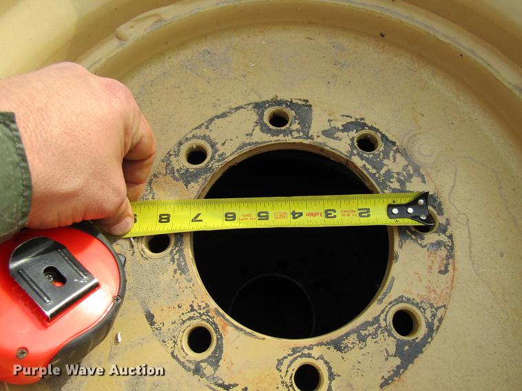 image for item EH9566 (3) Titan 15-19.5 tires