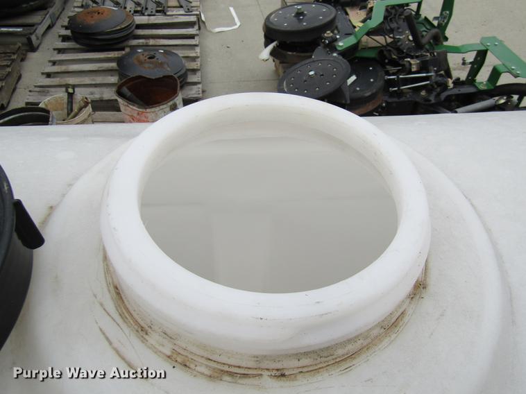 image for item EH9570 300 gallon poly tank with frame