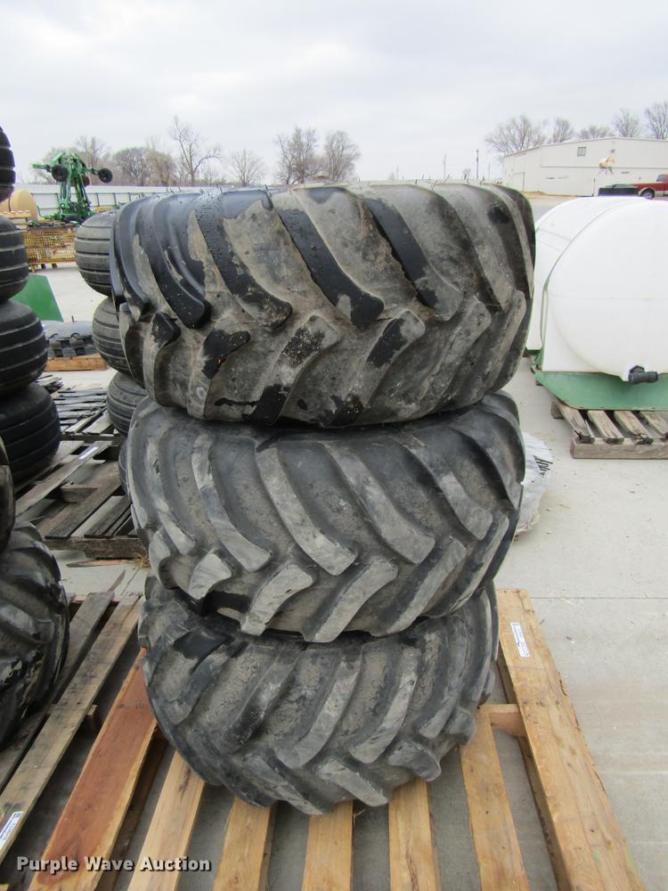 image for item EH9573 (3) Trelleborg 420/55-17 implement tires