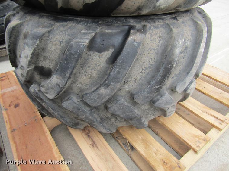 image for item EH9573 (3) Trelleborg 420/55-17 implement tires