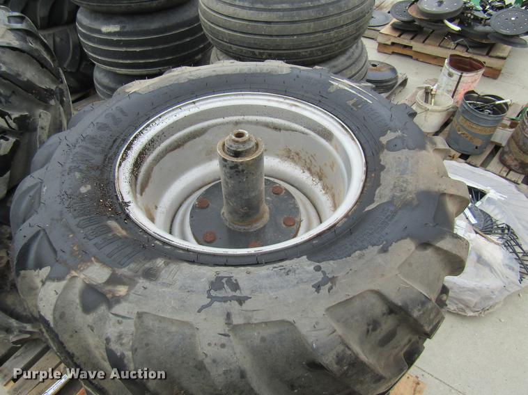 image for item EH9573 (3) Trelleborg 420/55-17 implement tires