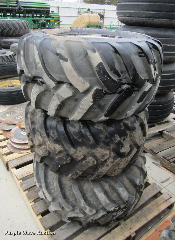 image for item EH9574 (3) Trelleborg 420/55-17 implement tires
