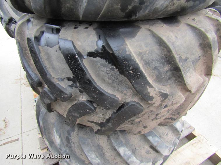 image for item EH9574 (3) Trelleborg 420/55-17 implement tires