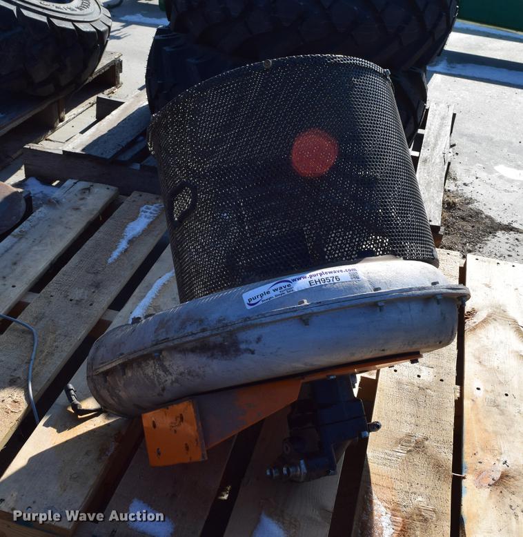 image for item EH9576 Crary 6" air drill fan with hydraulic motor