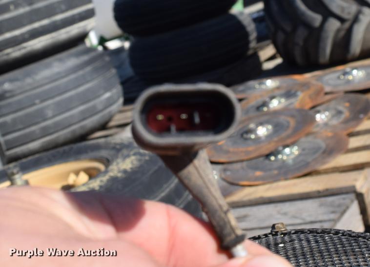 image for item EH9576 Crary 6" air drill fan with hydraulic motor