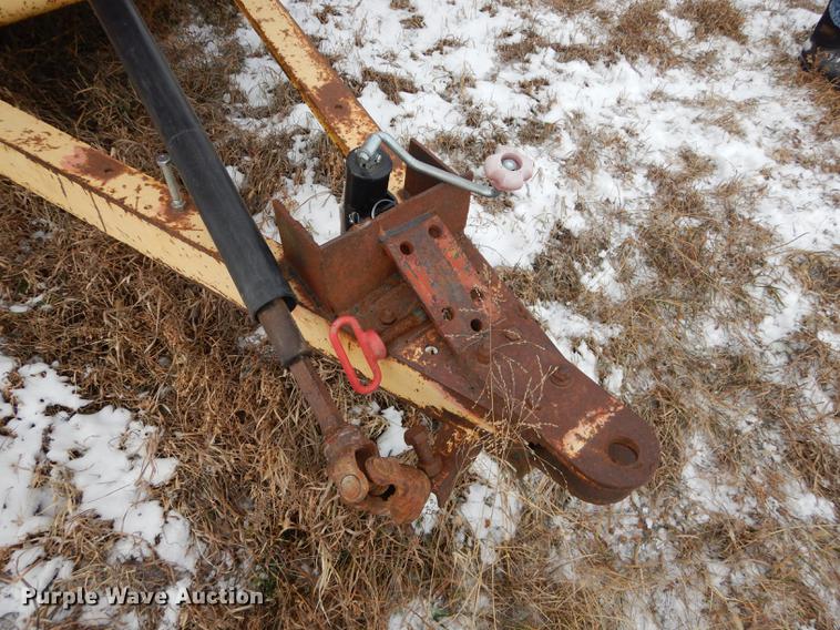 image for item J5554 Schuler 75F feed wagon