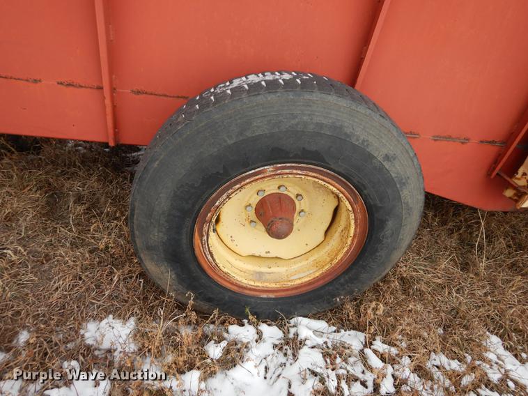 image for item J5554 Schuler 75F feed wagon