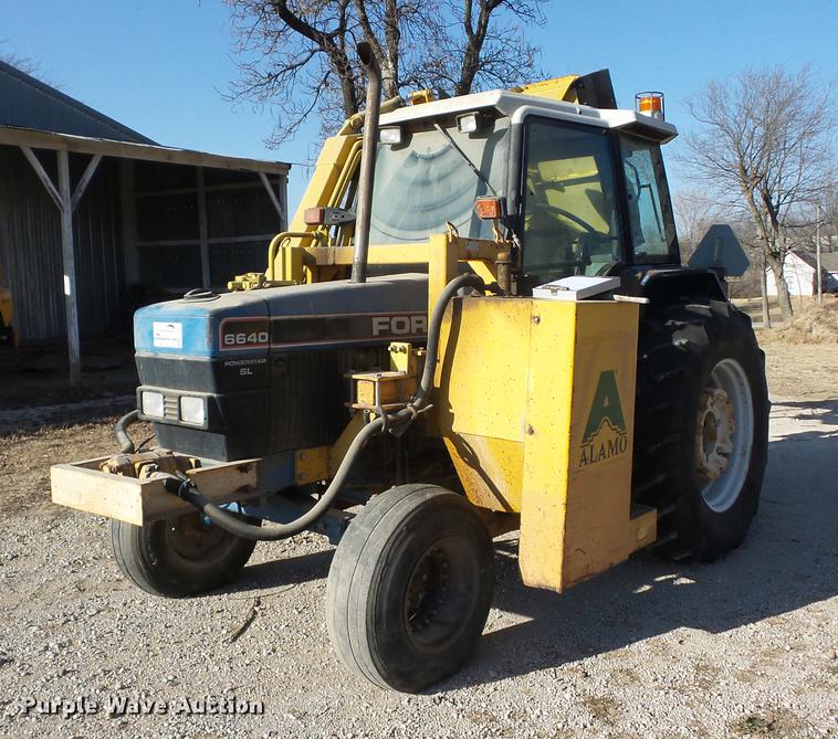 image for item K6296 Ford 6640 tractor