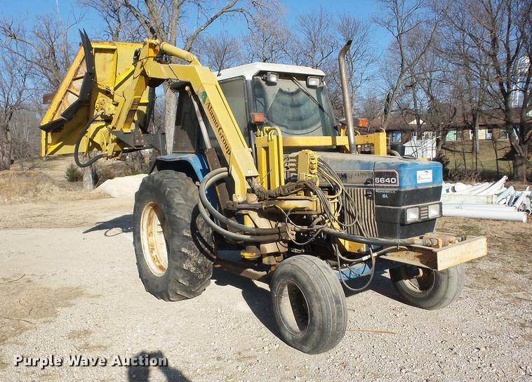 image for item K6296 Ford 6640 tractor