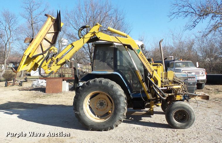 image for item K6296 Ford 6640 tractor