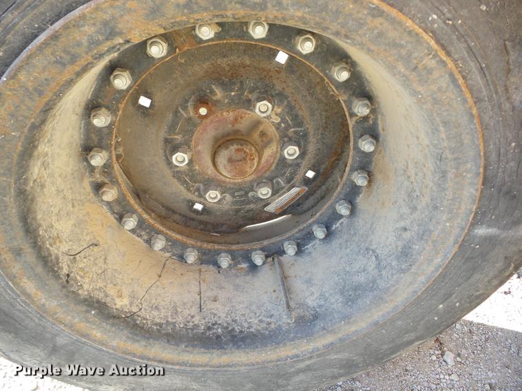 image for item K6296 Ford 6640 tractor