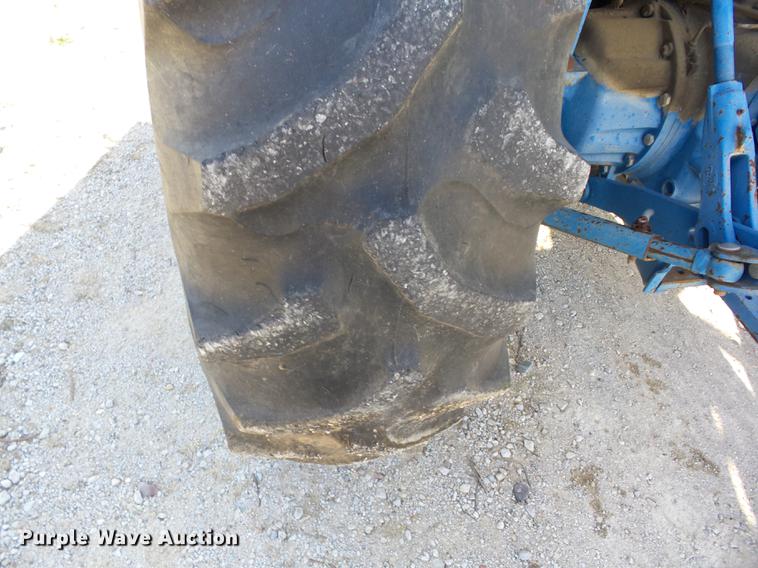 image for item K6296 Ford 6640 tractor