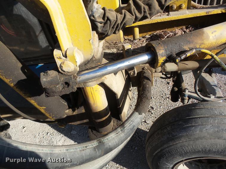 image for item K6296 Ford 6640 tractor