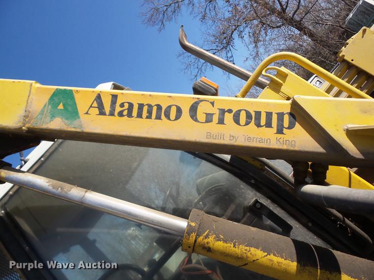 image for item K6296 Ford 6640 tractor