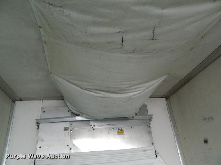 image for item DB1213 2005 Utility refrigerated van trailer