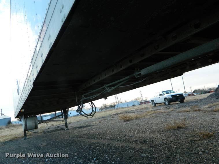 image for item DB1213 2005 Utility refrigerated van trailer