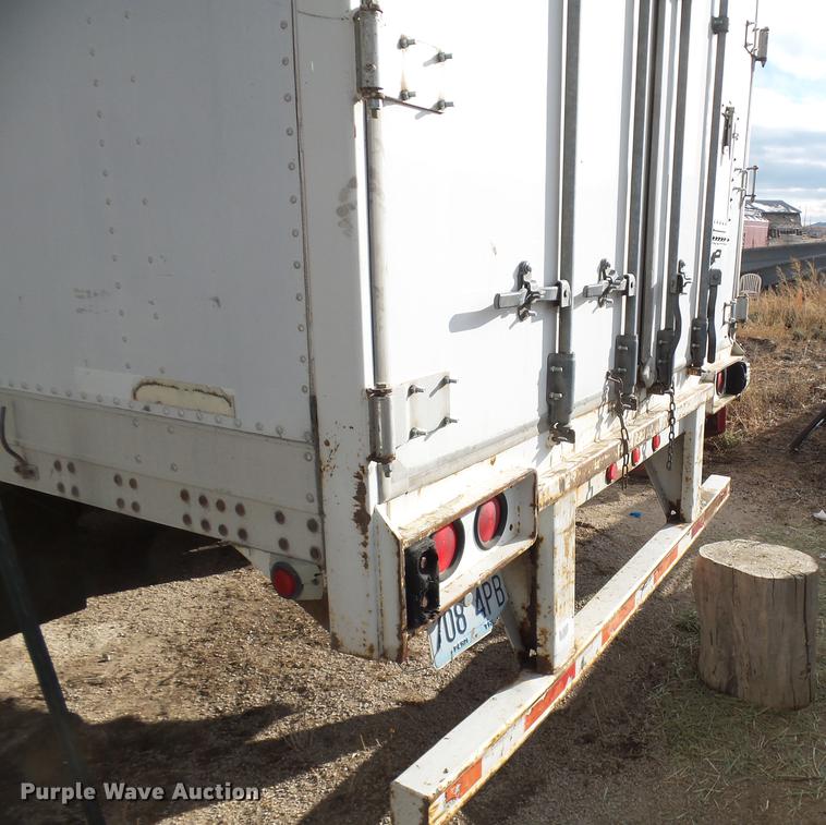 image for item DB6227 1998 Stoughton AVW-533T-S-C-AR dry van trailer