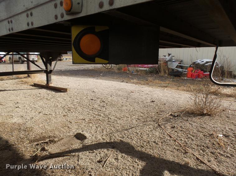 image for item DB6227 1998 Stoughton AVW-533T-S-C-AR dry van trailer