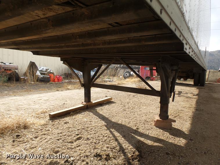 image for item DB6227 1998 Stoughton AVW-533T-S-C-AR dry van trailer