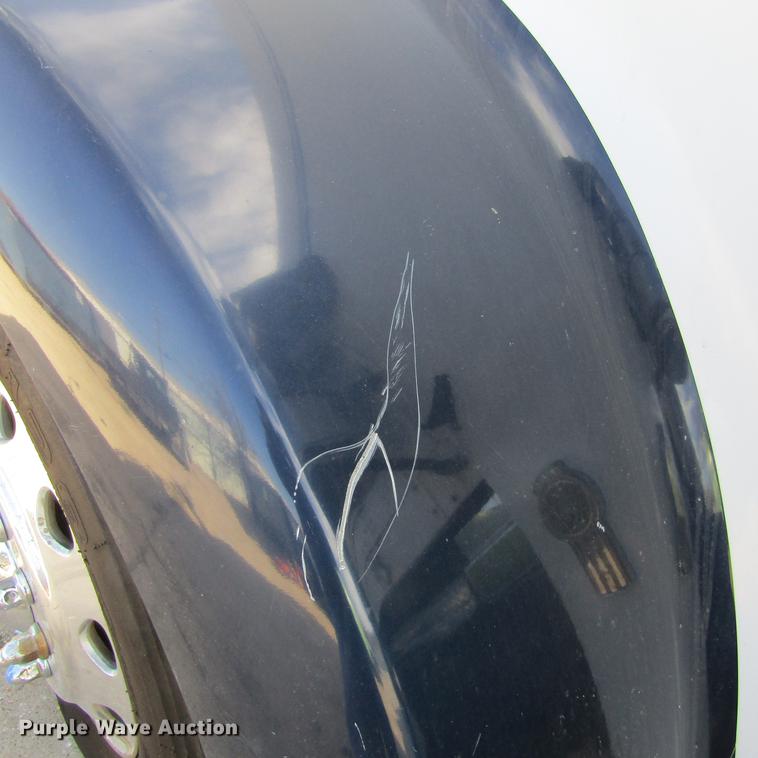 image for item DC0004 2001 Kenworth W900B semi truck