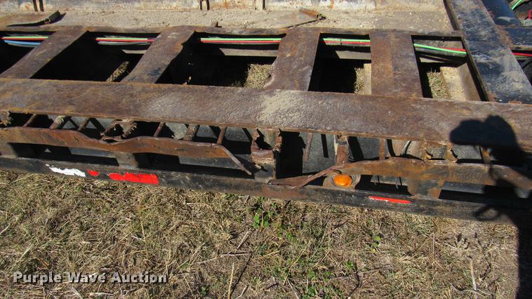 image for item DC2191 2003 Waltron lowboy equipment trailer