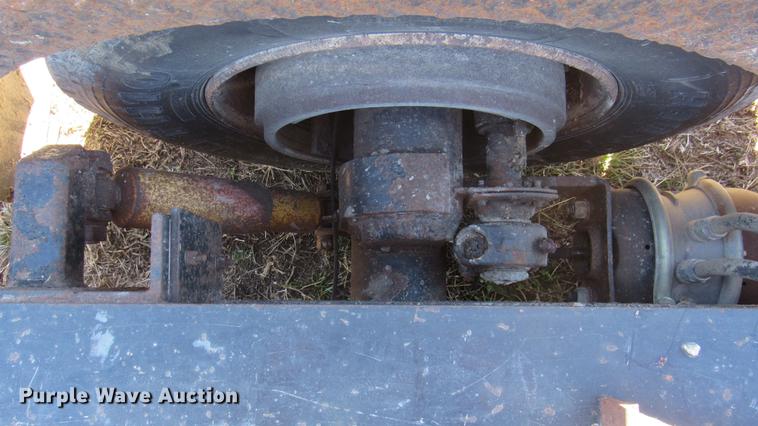 image for item DC2191 2003 Waltron lowboy equipment trailer