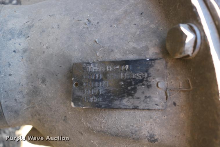 image for item DC3581 2005 Freightliner Columbia 120 semi truck