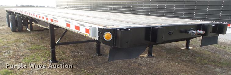 image for item DZ9129 2006 Great Dane flatbed trailer