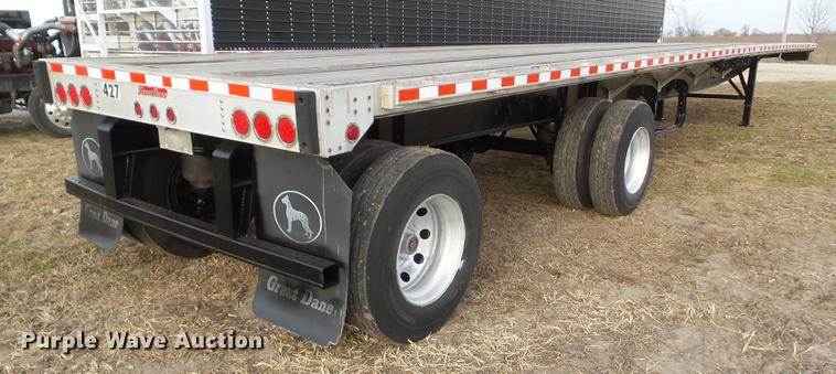 image for item DZ9129 2006 Great Dane flatbed trailer